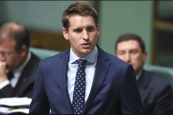 Article image for Submarines could bring ‘huge lift’ to WA jobs: Hastie