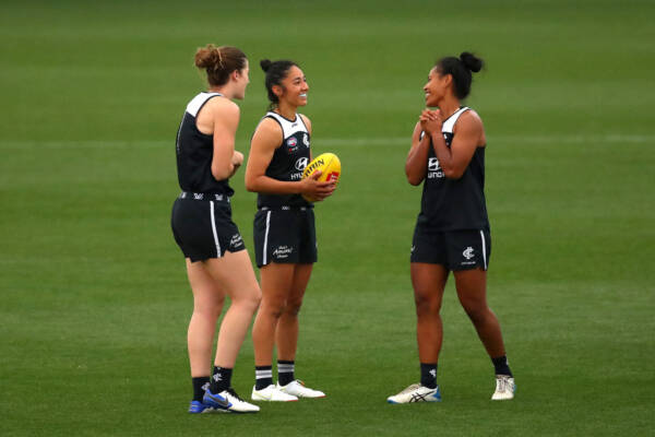 Article image for AFL fantasy champion creates AFLW version