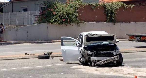 Article image for Two rushed to hospital after multi-car collision in Burswood