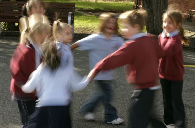 Article image for Primary school COVID-19 case wipes out 55 Perth teachers