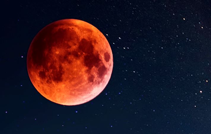 Article image for Blood moon in Perth: When and where to see it