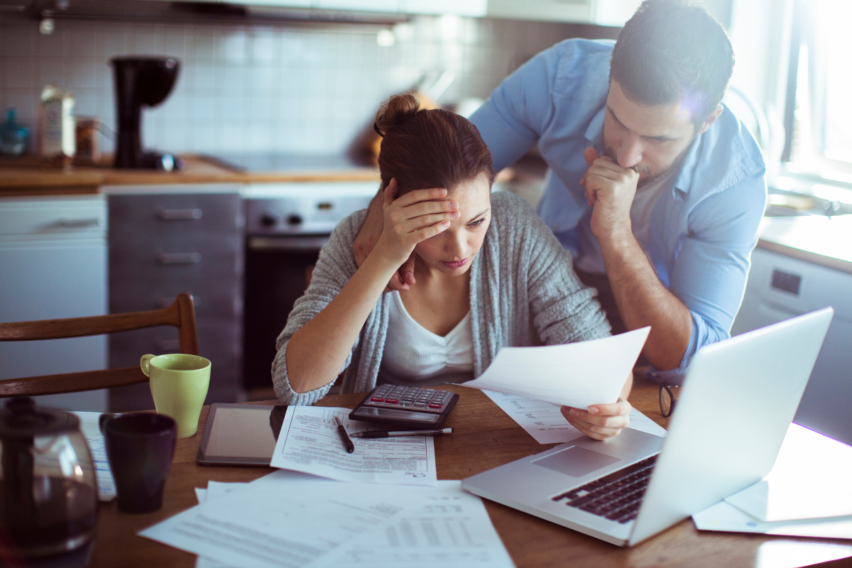 Article image for Alarming study shows West Aussies are skipping meals to pay utility bills