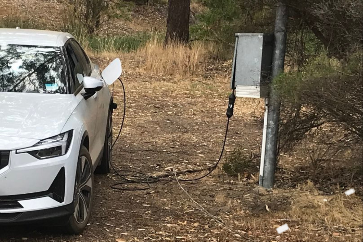 Article image for Electricity thief fined $500 for illegally charging their EV