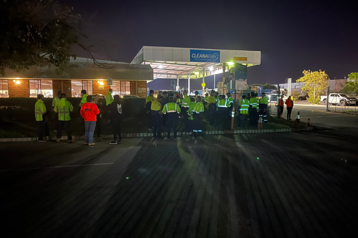 Article image for Worker injured during intense garbage strike