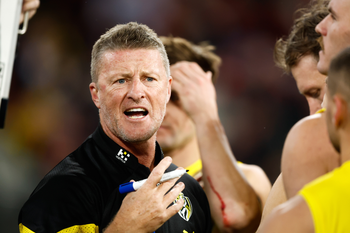 Article image for Damien Hardwick quits Richmond head coach role