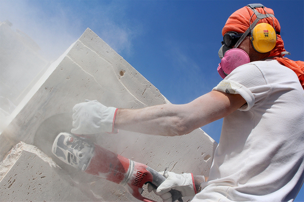 Article image for ‘Alarmingly high’ deadly silicosis numbers detected in stone bench workers