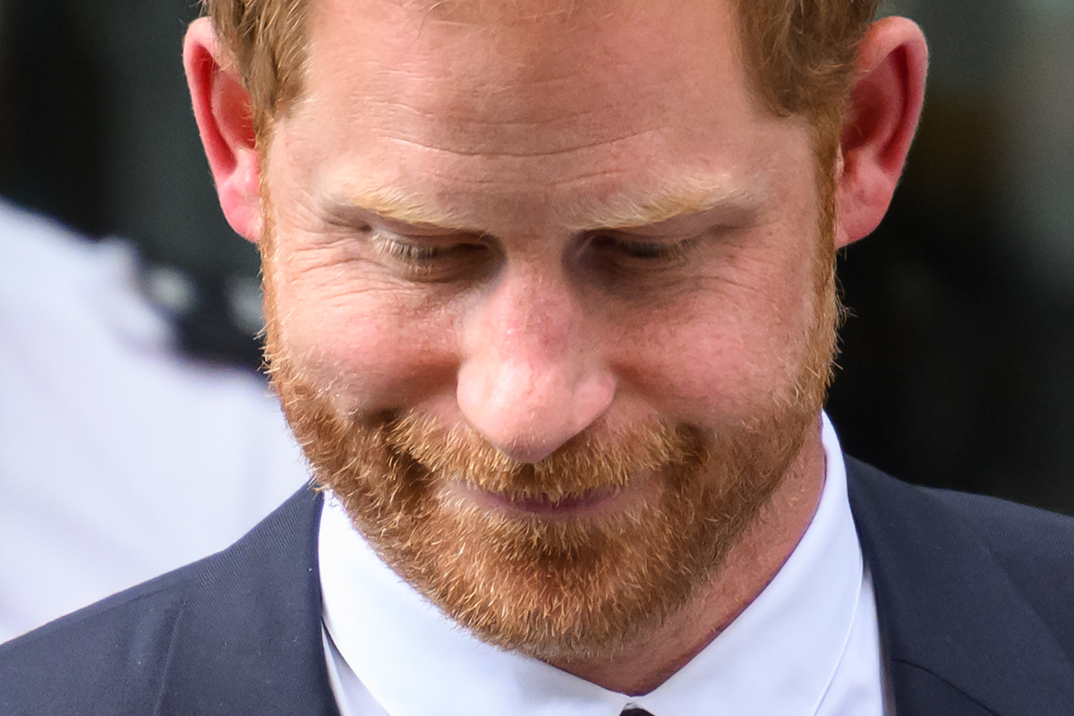 Article image for Prince Harry lashes out at tabloid media