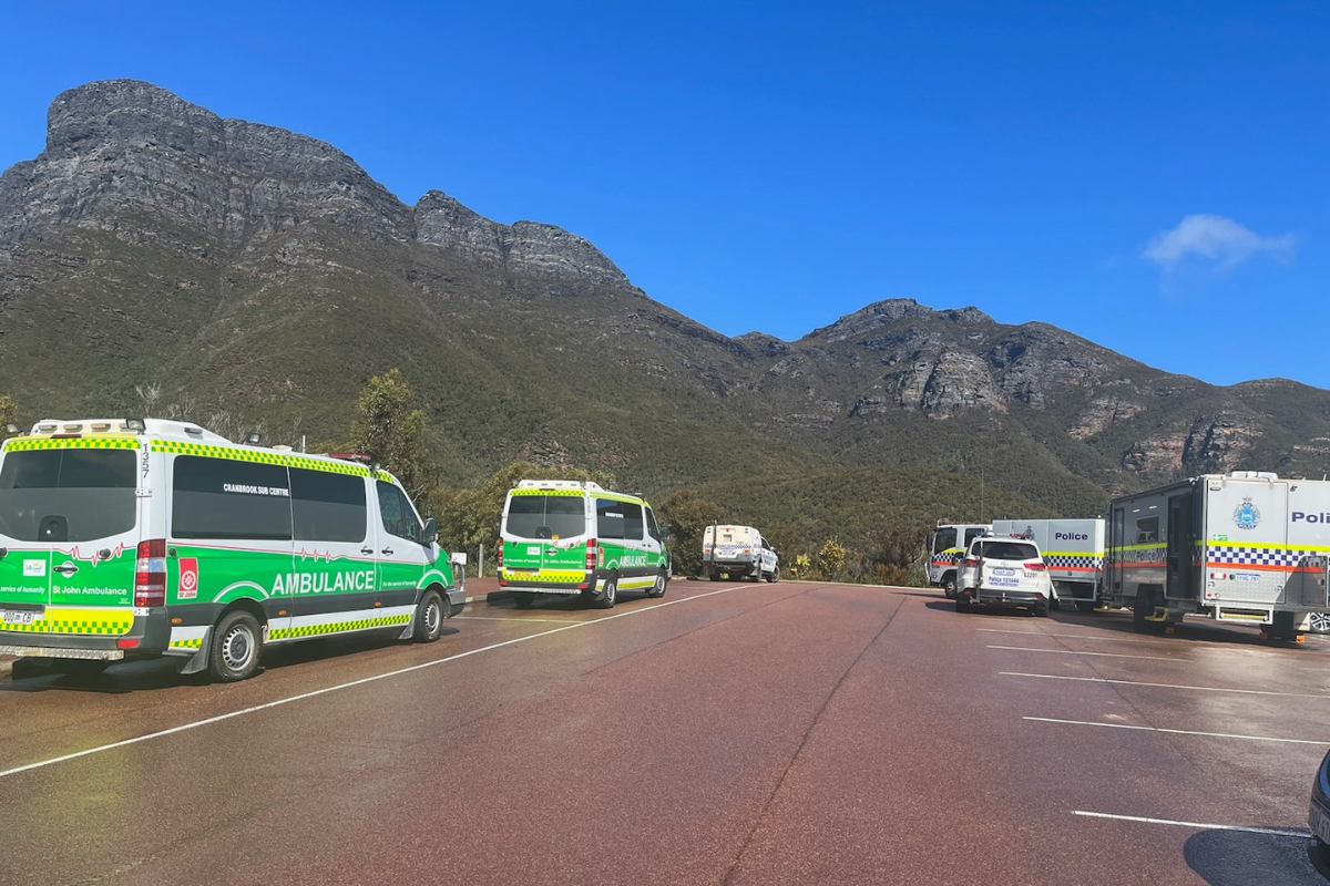 Article image for Authorities issue warning after four teens rescued from Bluff Knoll