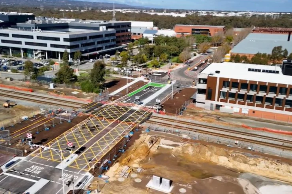 Article image for Cale Street level crossing opening has locals concerned about traffic chaos and major incidents