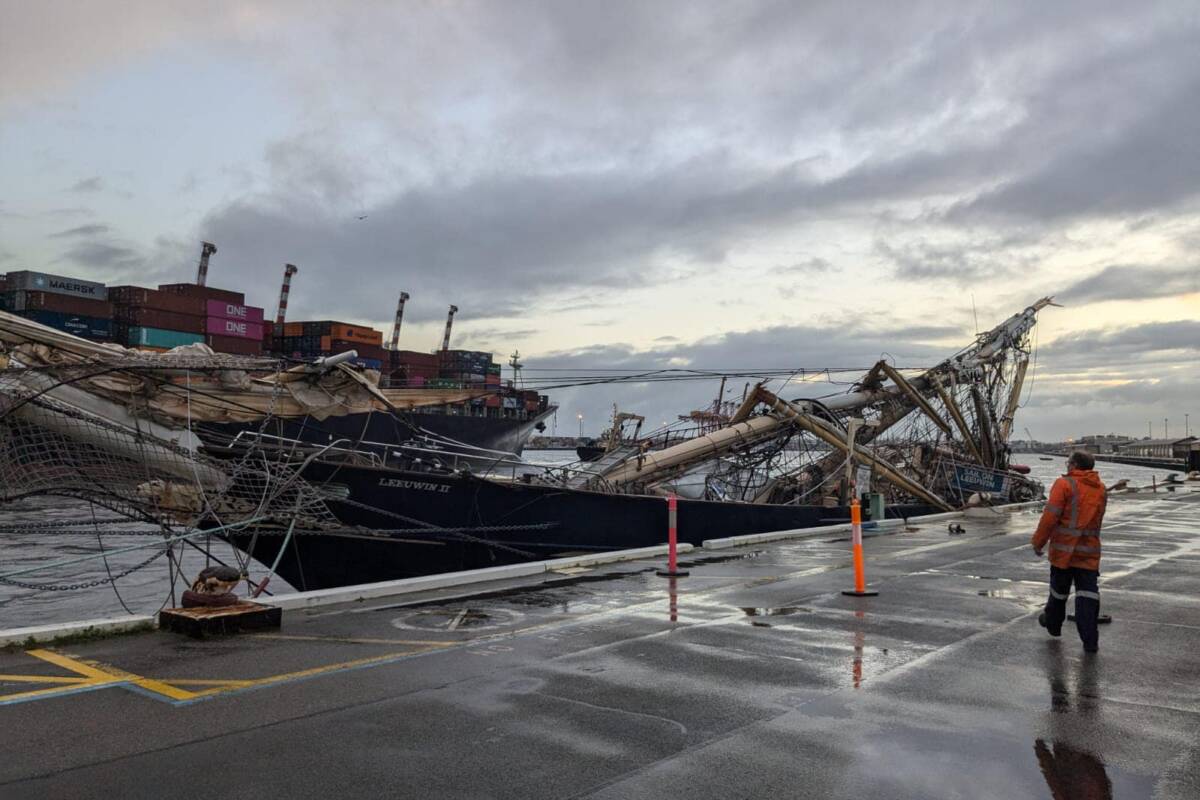 Article image for BREAKING: Container ship crashes into WA’s iconic Leeuwin